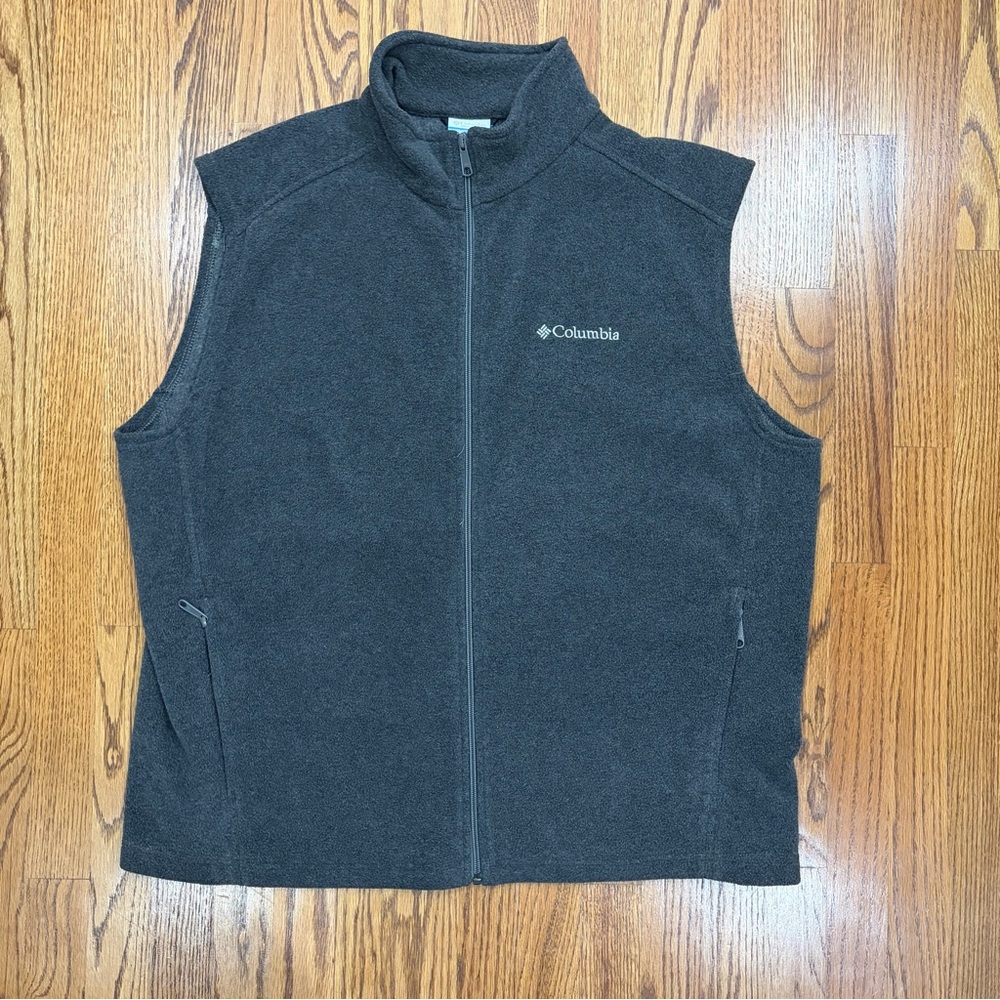 Columbia Charcoal Fleece Vest